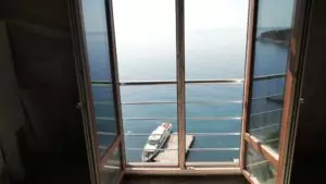 Комплекс апартаментов на побережье Черного моря в г. Ялта, пгт. Кореиз