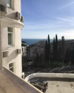 2-комнатная квартира в шаге от моря в Гурзуфе, г. Ялта