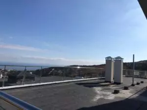 Квартира с потрясающим видом на море и город, г. Ялта