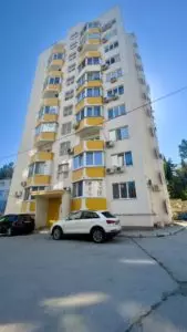 2-комнатная квартира в тихом районе г. Ялта, ул. Блюхера
