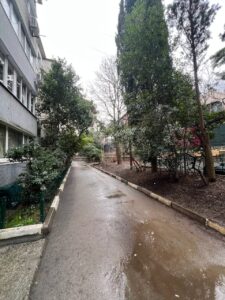 2 комнатная квартира в центральном районе г. Ялта по ул. Киевской