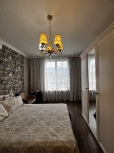 2-комнатная квартира 80 м² с ремонтом и видом на море и город в ЖК «Алмаз», г. Ялта