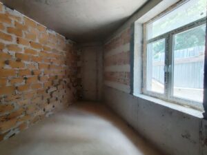 3-комнатная квартира евро-формат с огороженным двором в г. Ялта